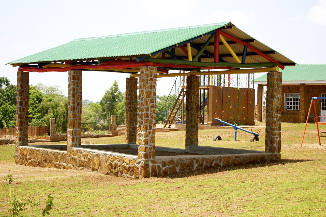 Game Haven Lodge Blantyre Esterno foto