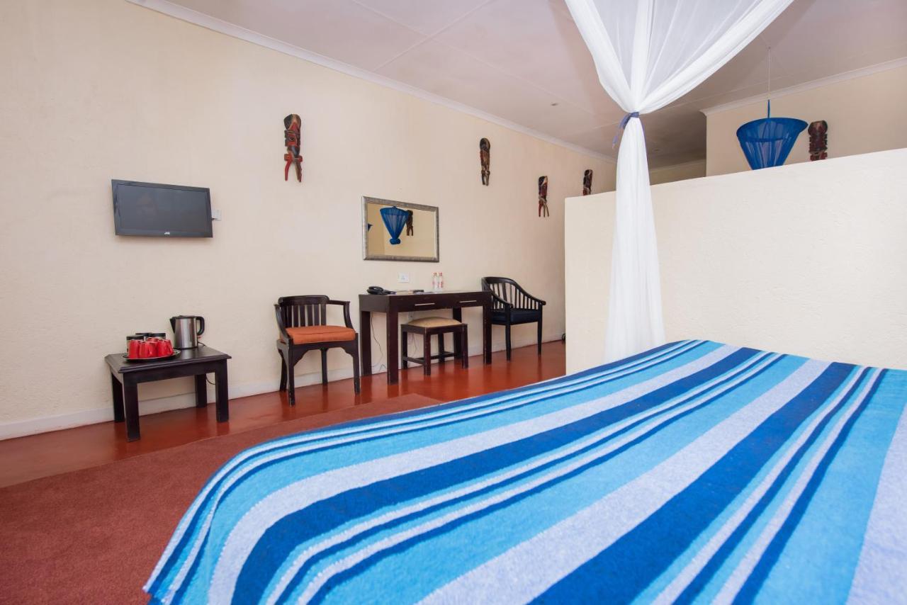 Game Haven Lodge Blantyre Esterno foto