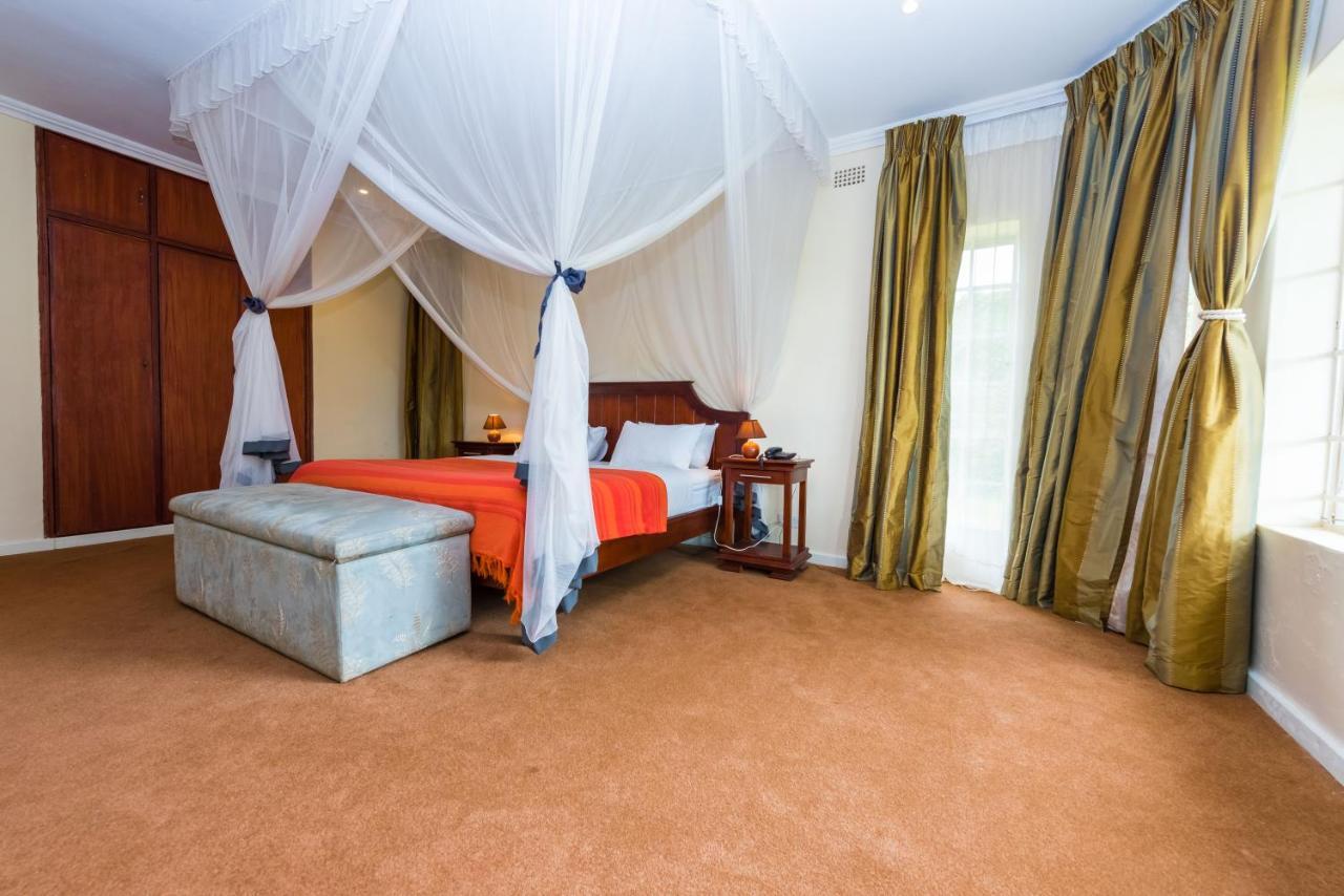 Game Haven Lodge Blantyre Esterno foto